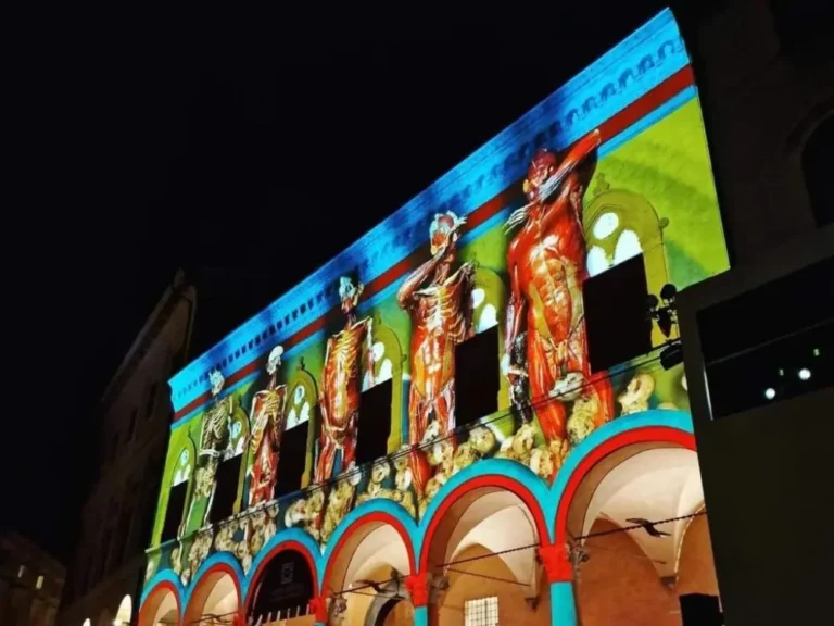 Video mapping - piazza Santo Stefano/MAST